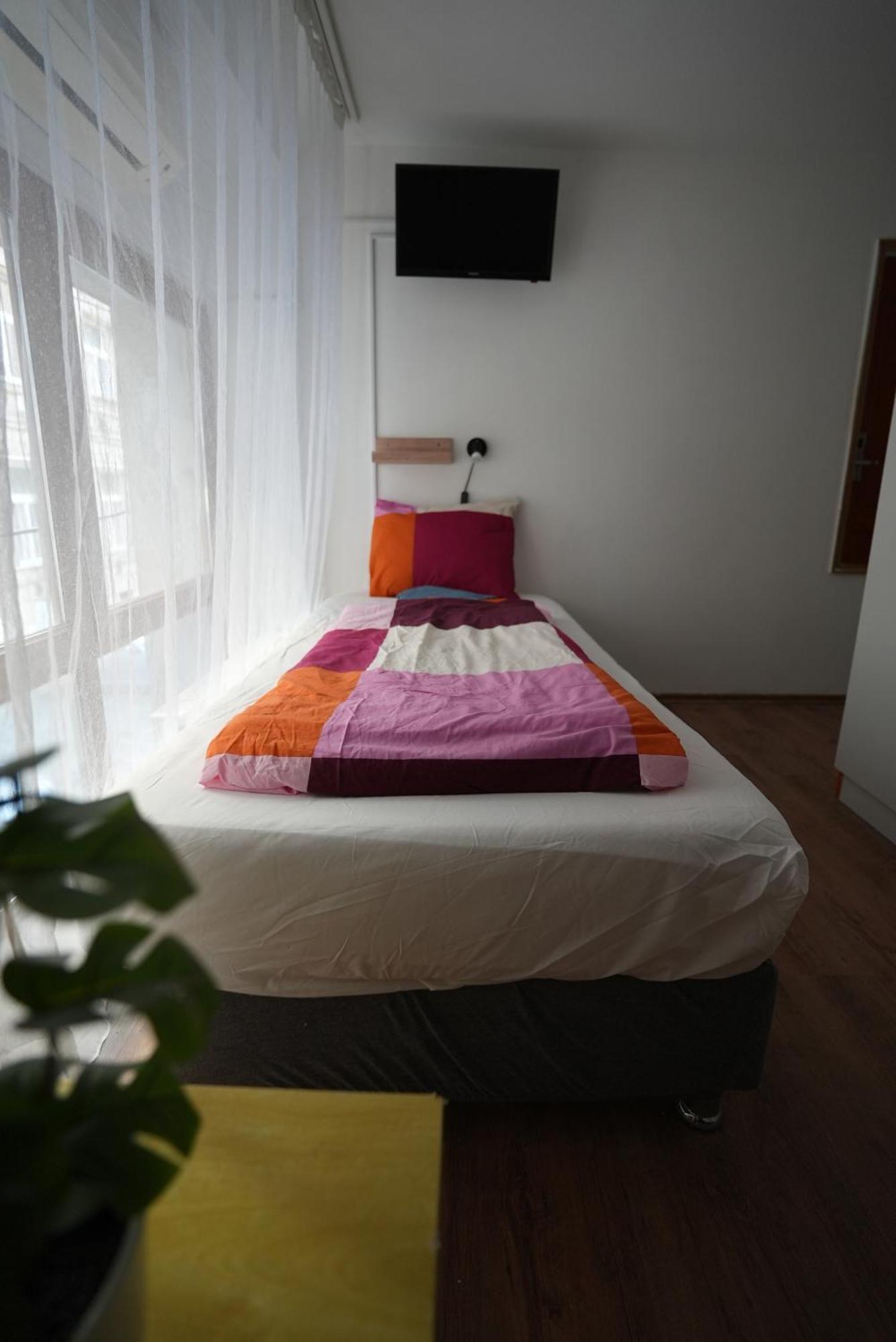 Center Hostel And Guest House بودابست المظهر الخارجي الصورة